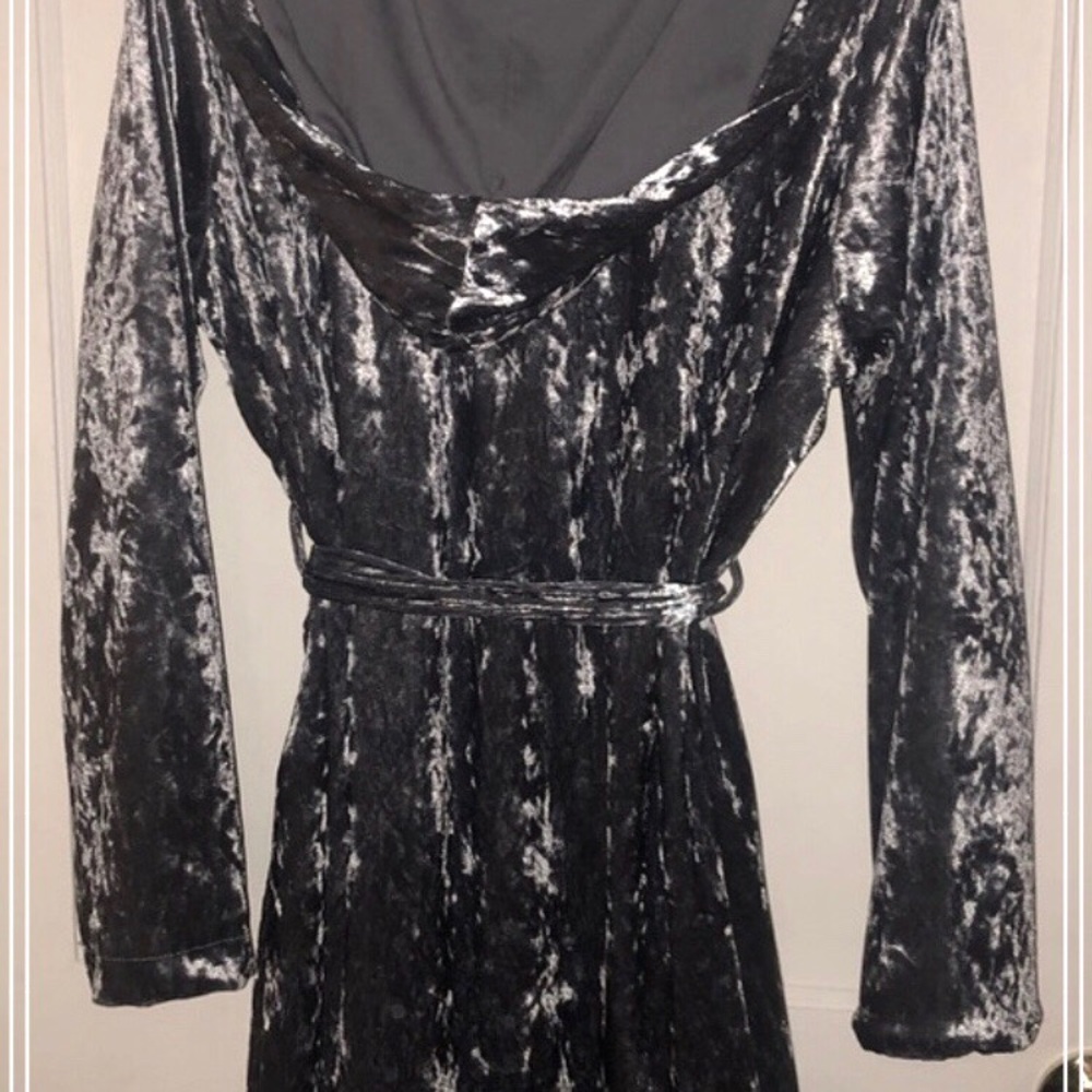 Suede Robe - Picture 5 of 5